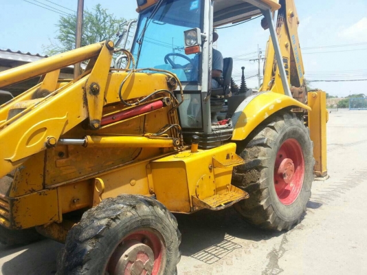 JCB รุ่น34x. ขับเคลื่อน. 4ล้อมีไลน์หัวเจาะสภาพสมบูรณพร้อมใช้เอกสารเล่มทะเบียน