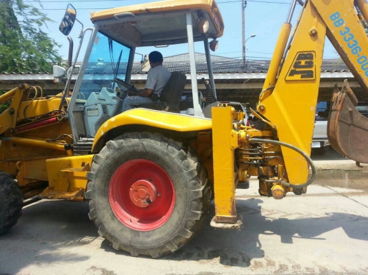 JCB รุ่น34x. ขับเคลื่อน. 4ล้อมีไลน์หัวเจาะสภาพสมบูรณพร้อมใช้เอกสารเล่มทะเบียน
