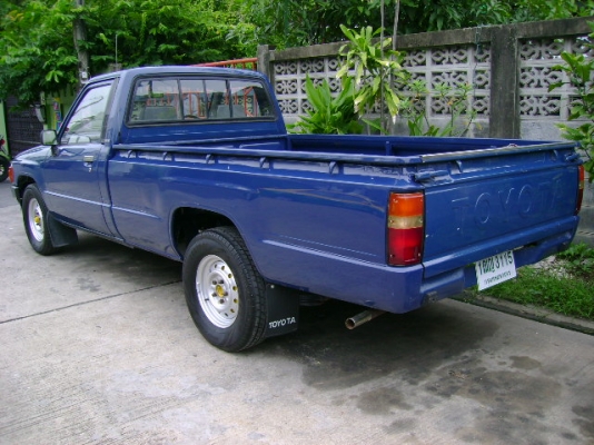 TOYOTA HILUX HERO เครื่องเดิมเบนซิน 1600 สภาพดี 69,000.- TOYOTA HILUX HERO เครื่องเดิมเบนซิน 1600 สภาพดี 69,000.-