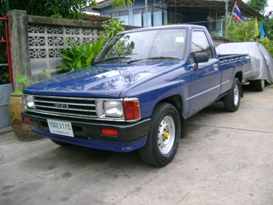 TOYOTA HILUX HERO เครื่องเดิมเบนซิน 1600 สภาพดี 69,000.-