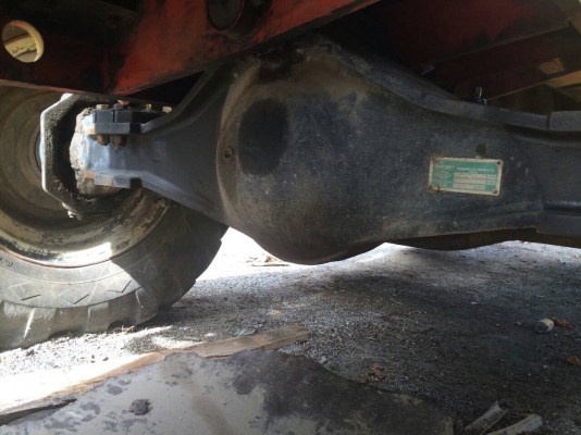 รถยกาskytrex ขับ4x4 ยก5ตันสูง 5 m. พร้อมใช้งานเอกสารเล่มทะเบียนครบ