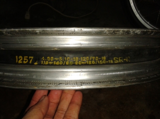 ขายล้อ Takasago ขายล้อ Takasago