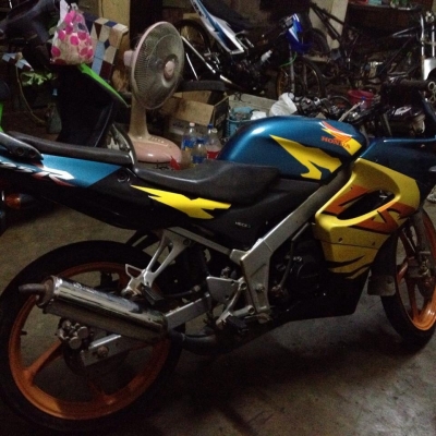 ขายls125. 2 คัน มีสภาพเดิมตัวใหม่เเท้ สภาพเเว้น 11500-15500