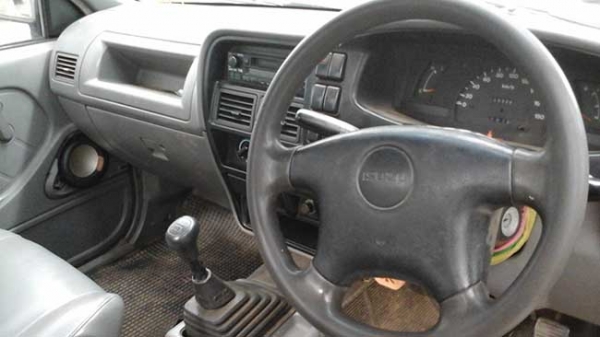 Sell Isuzu spark EX Turbo 2.5 (โฉม Dragon) ปี99 M/T เขียว Sell Isuzu spark EX Turbo 2.5 (โฉม Dragon) ปี99 M/T เขียว