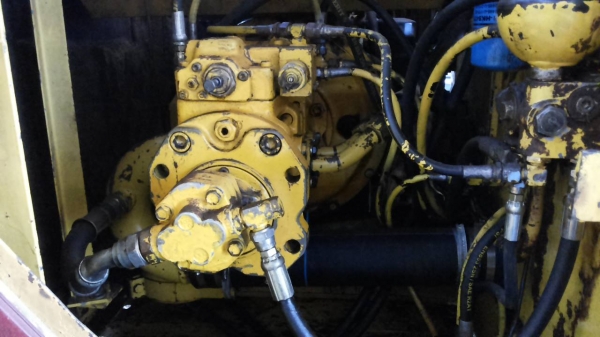 ***ขายแล้วครับขอบคุณ Truck2hand ขายแบคโฮ ยอดนิยม KOBELCO MARK3 SK120 LP-07115 ไฟฟ้าตัด เหลือมอร์เตอร์คันเร่ง เครื่องเดิมปั้มเดิม เครื่องISUZU 4BG1-125HP เครื่องดีนิ่มดี แรงดี ปั้มดี แรง ทำงานดีไม่โหลด บูมอาร์มใช้ได้ มีรอย1แผล(ตามรูป) บุ้งกี๋ดี สลัก/บูทแน่