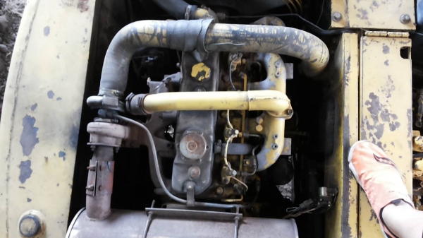 ***ขายแล้วครับขอบคุณ Truck2hand ขายแบคโฮ ยอดนิยม KOBELCO MARK3 SK120 LP-07115 ไฟฟ้าตัด เหลือมอร์เตอร์คันเร่ง เครื่องเดิมปั้มเดิม เครื่องISUZU 4BG1-125HP เครื่องดีนิ่มดี แรงดี ปั้มดี แรง ทำงานดีไม่โหลด บูมอาร์มใช้ได้ มีรอย1แผล(ตามรูป) บุ้งกี๋ดี สลัก/บูทแน่