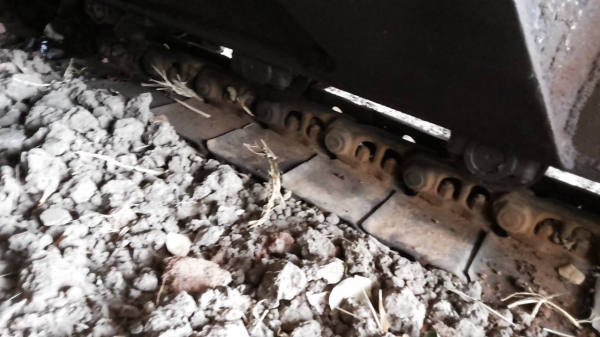 ***ขายแล้วครับขอบคุณ Truck2hand ขายแบคโฮ ยอดนิยม KOBELCO MARK3 SK120 LP-07115 ไฟฟ้าตัด เหลือมอร์เตอร์คันเร่ง เครื่องเดิมปั้มเดิม เครื่องISUZU 4BG1-125HP เครื่องดีนิ่มดี แรงดี ปั้มดี แรง ทำงานดีไม่โหลด บูมอาร์มใช้ได้ มีรอย1แผล(ตามรูป) บุ้งกี๋ดี สลัก/บูทแน่