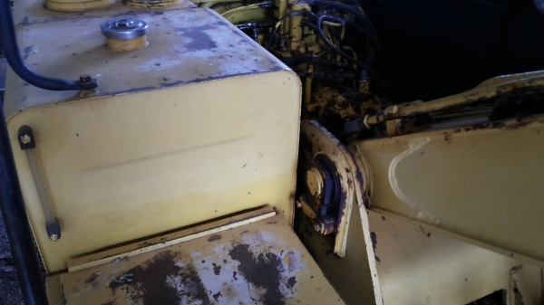 ***ขายแล้วครับขอบคุณ Truck2hand ขายแบคโฮ ยอดนิยม KOBELCO MARK3 SK120 LP-07115 ไฟฟ้าตัด เหลือมอร์เตอร์คันเร่ง เครื่องเดิมปั้มเดิม เครื่องISUZU 4BG1-125HP เครื่องดีนิ่มดี แรงดี ปั้มดี แรง ทำงานดีไม่โหลด บูมอาร์มใช้ได้ มีรอย1แผล(ตามรูป) บุ้งกี๋ดี สลัก/บูทแน่