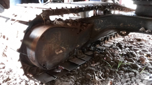 ***ขายแล้วครับขอบคุณ Truck2hand ขายแบคโฮ ยอดนิยม KOBELCO MARK3 SK120 LP-07115 ไฟฟ้าตัด เหลือมอร์เตอร์คันเร่ง เครื่องเดิมปั้มเดิม เครื่องISUZU 4BG1-125HP เครื่องดีนิ่มดี แรงดี ปั้มดี แรง ทำงานดีไม่โหลด บูมอาร์มใช้ได้ มีรอย1แผล(ตามรูป) บุ้งกี๋ดี สลัก/บูทแน่