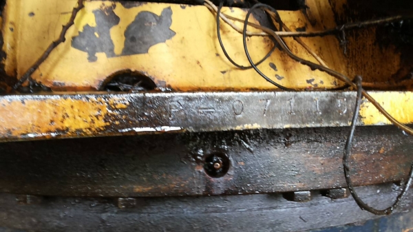 ***ขายแล้วครับขอบคุณ Truck2hand ขายแบคโฮ ยอดนิยม KOBELCO MARK3 SK120 LP-07115 ไฟฟ้าตัด เหลือมอร์เตอร์คันเร่ง เครื่องเดิมปั้มเดิม เครื่องISUZU 4BG1-125HP เครื่องดีนิ่มดี แรงดี ปั้มดี แรง ทำงานดีไม่โหลด บูมอาร์มใช้ได้ มีรอย1แผล(ตามรูป) บุ้งกี๋ดี สลัก/บูทแน่