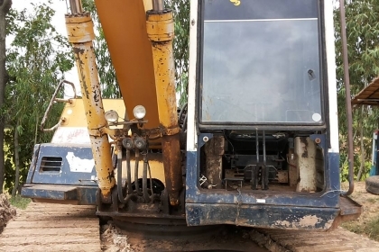 ***ขายแล้วครับขอบคุณ Truck2hand ขายแบคโฮราคาเบาๆ KOMATSU PC120-5 ยอดนิยม เครื่องเดิมปั้มเดิม คอนโทรลยาว ไฟฟ้าตัด เครื่องแน่นดี แห้งดีแรง ปั้มดีแรงดี ทำงานดีไม่โหลด เอวแน่นดีไม่มีแตก บูมอาร์มสวยไม่มีปะไม่มีดาม บุ้งกี๋สภาพดีไม่ผุ ช่วงล่าง โซ่ดีเฟรมไม่ผุ ใบแ ***ขายแล้วครับขอบคุณ Truck2hand ขายแบคโฮราคาเบาๆ KOMATSU PC120-5 ยอดนิยม เครื่องเดิมปั้มเดิม คอนโทรลยาว ไฟฟ้าตัด เครื่องแน่นดี แห้งดีแรง ปั้มดีแรงดี ทำงานดีไม่โหลด เอวแน่นดีไม่มีแตก บูมอาร์มสวยไม่มีปะไม่มีดาม บุ้งกี๋สภาพดีไม่ผุ ช่วงล่าง โซ่ดีเฟรมไม่ผุ ใบแ