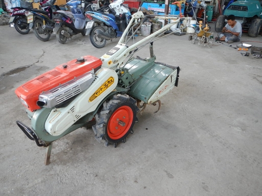 ขายรถพรวนดิน YANMAR YT500 พร้อมใช้งาน ขายรถพรวนดิน YANMAR YT500 พร้อมใช้งาน