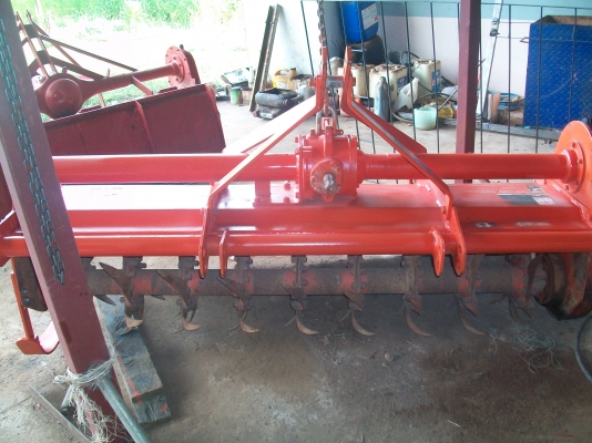 โรตารี้ตราช้าง1.8 เมตร