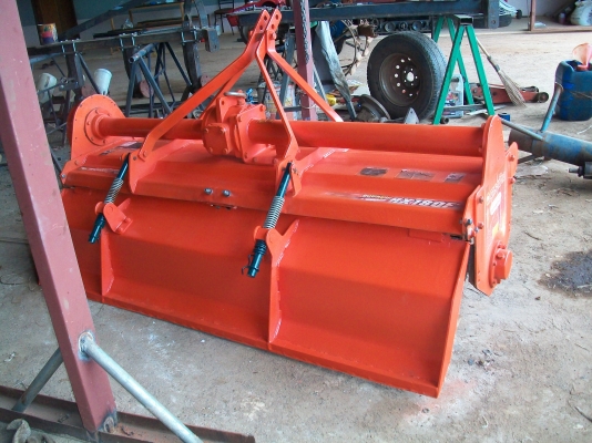 โรตารี้ตราช้าง1.8 เมตร