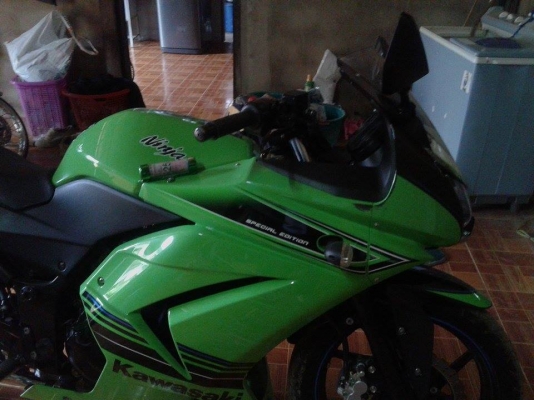 ขาย ninja 250 สีเขียว