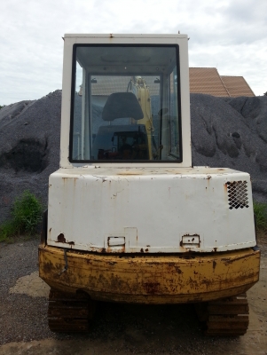 ขายรถแบคโฮ Komatsu PC30