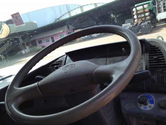 ขาย 10 ล้อ 2เพลา HINO PROFIA เครื่อง K13D 260 ระบบน้ำมัน กระบะดั้มพ์ดิน ยาว 6.0 เมตร กว้าง 2.50 เมตร สูง 1.65 เมตร ตามสภาพพร้อมใช้งาน ภาษีไม่ขาด สนใจรีบเลยครับ