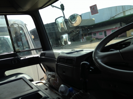 ขาย 10 ล้อ 2เพลา HINO PROFIA เครื่อง K13D 260 ระบบน้ำมัน กระบะดั้มพ์ดิน ยาว 6.0 เมตร กว้าง 2.50 เมตร สูง 1.65 เมตร ตามสภาพพร้อมใช้งาน ภาษีไม่ขาด สนใจรีบเลยครับ