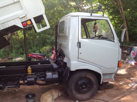 ขายสด  ผ่อน  หกล้อด้ัม 120แรงม้า ต่อด้ัมใหม่ หน้า F  หลังF