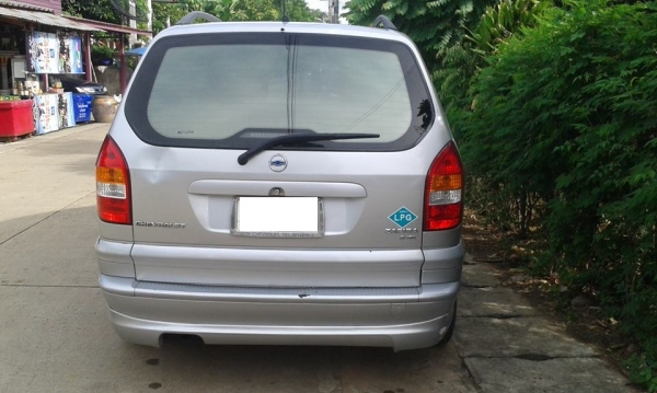 ขายด่วน chevrolet zafira ปี 2001  รถไม่ค่อยใช้งาน 250,000 บาท โทรมาราคาคุยกันได้ครับ ครูเจมส์ 0821287055
