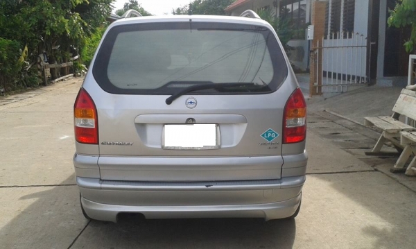 ขายด่วน chevrolet zafira ปี 2001  รถไม่ค่อยใช้งาน 250,000 บาท โทรมาราคาคุยกันได้ครับ ครูเจมส์ 0821287055