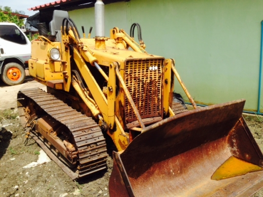 ขายด่วนรถตักตีนตะขาบ D20S-5  นำเข้าจากญี่ปุ่นแท้ๆๆสภาพสวยมาก ใช้งานมาแค่ 2000 ชม เดิม ๆๆทั้งคัน