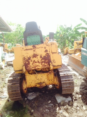 ขายด่วนรถตักตีนตะขาบ D20S-5  นำเข้าจากญี่ปุ่นแท้ๆๆสภาพสวยมาก ใช้งานมาแค่ 2000 ชม เดิม ๆๆทั้งคัน