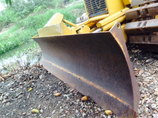 ขายด่วนรถแทรคเตอร์ตีนตะขาบ Komatsu D20P-6 นำเข้าจากญี่ปุ่น ยังไม่เคยใช้งานในไทย ตรวจเชคสภาพให้พร้อมใช้งาน ขายด่วนรถแทรคเตอร์ตีนตะขาบ Komatsu D20P-6 นำเข้าจากญี่ปุ่น ยังไม่เคยใช้งานในไทย ตรวจเชคสภาพให้พร้อมใช้งาน