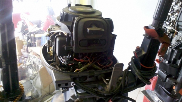 ขายเครื่อง ยามาฮ่า 9.9แรงม้า หัวมล 4จังหวะ หางยาว 22นิ้ว สตาร์ทไฟฟ้า 39000 บาท