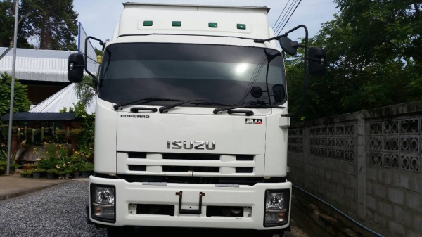 ISUZU FTR ติดแก๊ส CNG แท้จากโรงงาน ISUZU ISUZU FTR ติดแก๊ส CNG แท้จากโรงงาน ISUZU