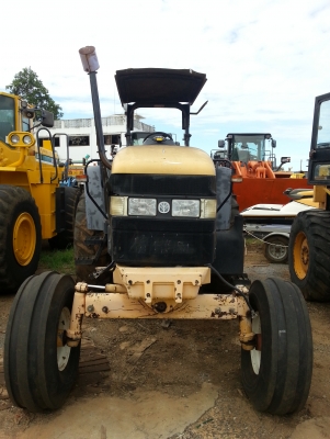 ขายรถไถ Ford 8160 ขายรถไถ Ford 8160