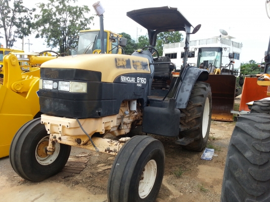 ขายรถไถ Ford 8160 ขายรถไถ Ford 8160