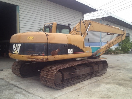 ขาย CAT320CL บูมยาว เก่านอก นำเข้า ยังไม่เคยใช้งานในเมืองไทย ติดต่อ อำพล 090-9694506/ 080-3031241