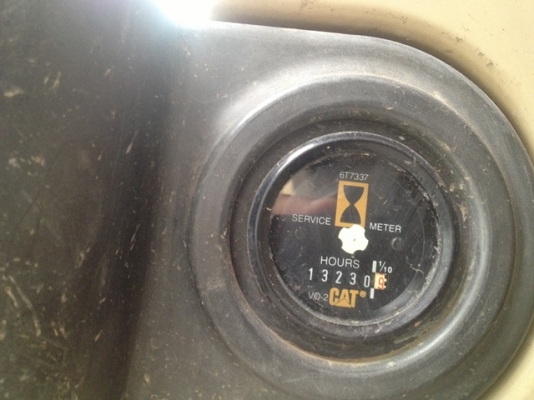 ขาย CAT320CL บูมยาว เก่านอก นำเข้า ยังไม่เคยใช้งานในเมืองไทย ติดต่อ อำพล 090-9694506/ 080-3031241