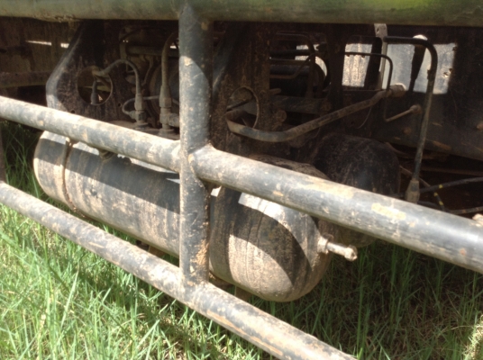 ขายเทนเลอร์ 10 ล้อ 2 เพลา NISSAN UD เครื่อง 290 แรงม้า มีเทอร์โบ หางสวย ทะเบียนพร้อมโอน ราคาคุยกันได้ครับ