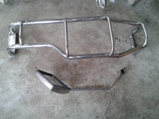 บันไดและกระจกหลัง 1500 บาท