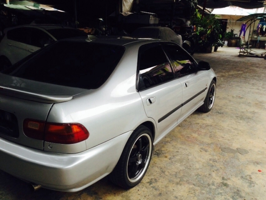 ขาย honda civic หรือแลกกระบะ