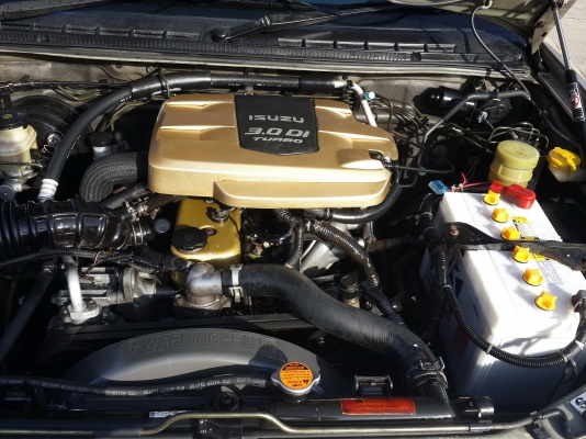 รถบ้านสวย ISUZU D-MAX CAB LS 3.0 4WD ปี 02 โทร0813416076 รถบ้านสวย ISUZU D-MAX CAB LS 3.0 4WD ปี 02 โทร0813416076