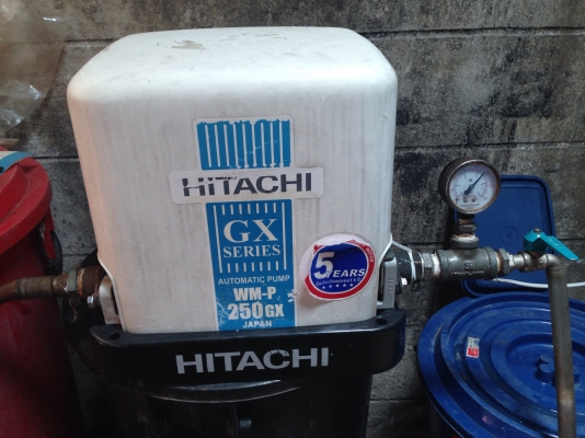 ขายปั้มน้ำอัตโนมัติแรงดันคงที่ Hitachi 250 W สภาพสวย วิ่งนิ่ม พร้อมใช้งาน ไม่มีรั่วซึม