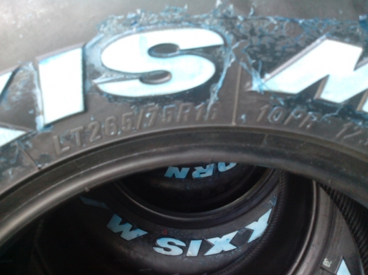 ขายยางMud  265/75/16 ปี 14 มี ชุดเดียว