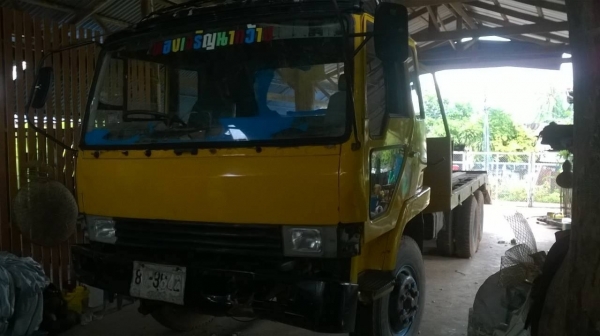 ขายเทนเลอร์ 10 ล้อ 2 เพลา NISSAN UD เครื่อง PD6 220 แรงม้า ช่วงล่างแน่น หางแข็งแรง วางหัว FUSO ทะเบียน ม.79 ราคาต่อรองได้ ขายเทนเลอร์ 10 ล้อ 2 เพลา NISSAN UD เครื่อง PD6 220 แรงม้า ช่วงล่างแน่น หางแข็งแรง วางหัว FUSO ทะเบียน ม.79 ราคาต่อรองได้