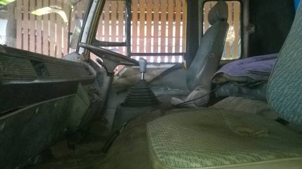 ขายเทนเลอร์ 10 ล้อ 2 เพลา NISSAN UD เครื่อง PD6 220 แรงม้า ช่วงล่างแน่น หางแข็งแรง วางหัว FUSO ทะเบียน ม.79 ราคาต่อรองได้ ขายเทนเลอร์ 10 ล้อ 2 เพลา NISSAN UD เครื่อง PD6 220 แรงม้า ช่วงล่างแน่น หางแข็งแรง วางหัว FUSO ทะเบียน ม.79 ราคาต่อรองได้