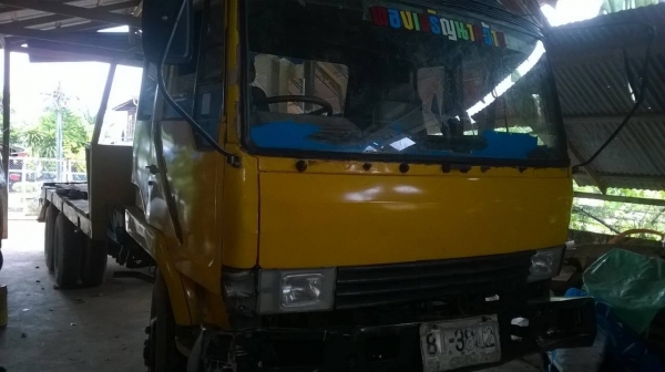 ขายเทนเลอร์ 10 ล้อ 2 เพลา NISSAN UD เครื่อง PD6 220 แรงม้า ช่วงล่างแน่น หางแข็งแรง วางหัว FUSO ทะเบียน ม.79 ราคาต่อรองได้ ขายเทนเลอร์ 10 ล้อ 2 เพลา NISSAN UD เครื่อง PD6 220 แรงม้า ช่วงล่างแน่น หางแข็งแรง วางหัว FUSO ทะเบียน ม.79 ราคาต่อรองได้