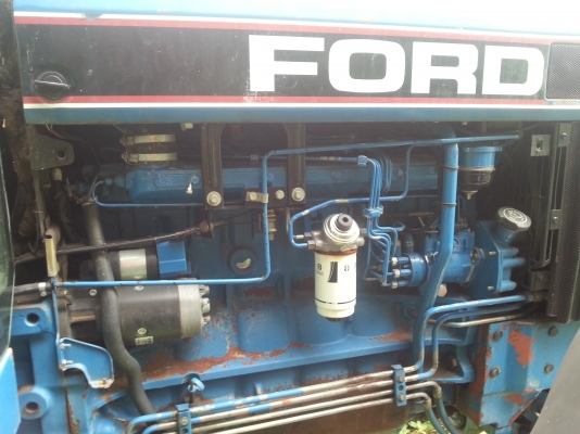 ขายรถไถ Ford 8240 ขายรถไถ Ford 8240