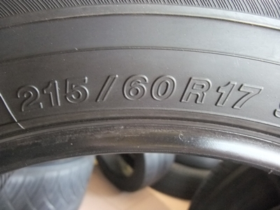 ยาง Yokohama 215/60/17 ปี 09