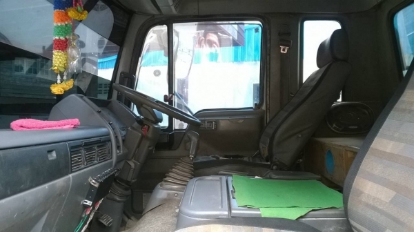 ขาย 6 ดั้มยาง 900 สภาพสวยพร้อมใช้ เครื่อง EH700 168 แรงม้า เกียร์ HO มีแอร์ เพาวเวอร์ เบรคทิฟฟี่ ทะเบียนเต็มพร้อมโอน ราคาต่อรองได้ครับ