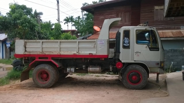 ขาย 6 ดั้มยาง 900 สภาพสวยพร้อมใช้ เครื่อง EH700 168 แรงม้า เกียร์ HO มีแอร์ เพาวเวอร์ เบรคทิฟฟี่ ทะเบียนเต็มพร้อมโอน ราคาต่อรองได้ครับ