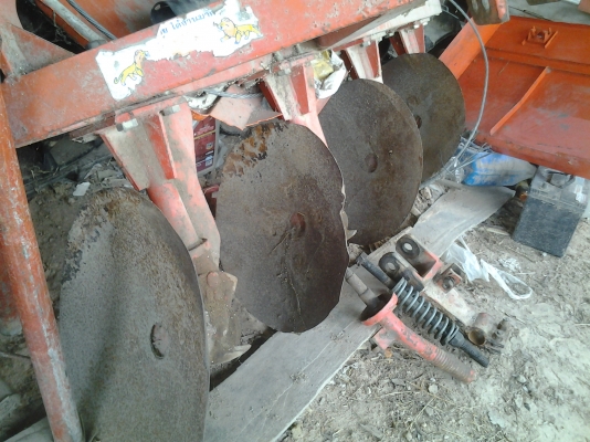 ขายตามสภาพพาน4ดิตกับรถไถคูโบต้า34แรงใบ20นิ้ว