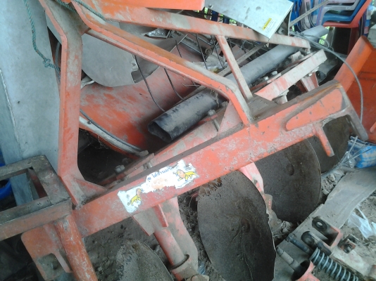 ขายตามสภาพพาน4ดิตกับรถไถคูโบต้า34แรงใบ20นิ้ว