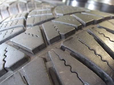 ยาง Yokohama 265/70/15 ปี 11